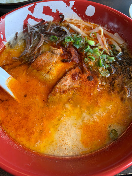 「赤辛牛じゃん」@ラーメン まこと屋 イオン長田南ショッピングセンター店の写真