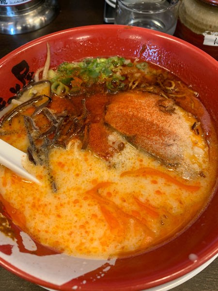「赤辛牛じゃん」@ラーメン まこと屋 イオン長田南ショッピングセンター店の写真