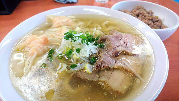 「【昼】海老ワンタンメン+生姜丼」@日陰の写真