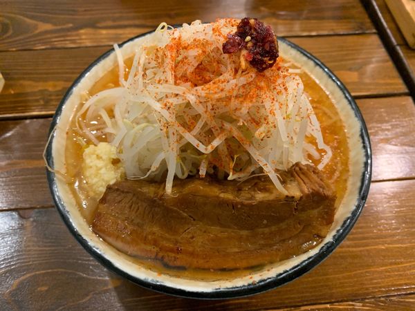 「赤富士(150g)+半ライス ¥900+¥100」@麺処 はいからの写真