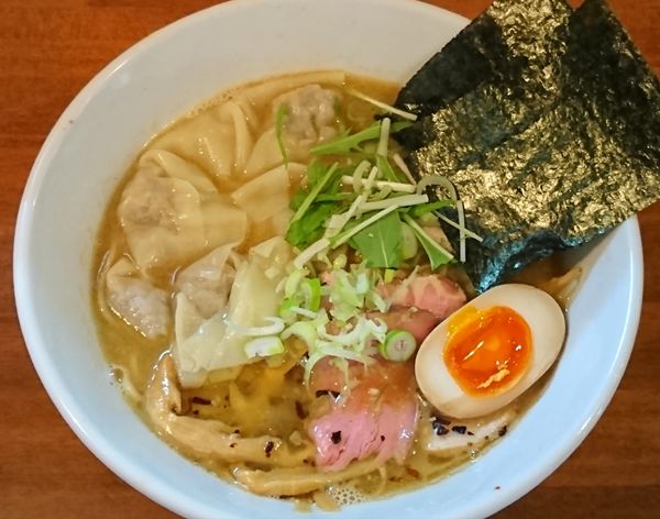 「わんたんめん（醤油）￥900」@自家製麺ラーメンKの写真