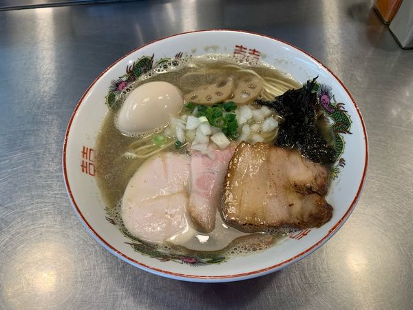 「特製煮干しそば＋和え玉」@月曜日は煮干raboの写真