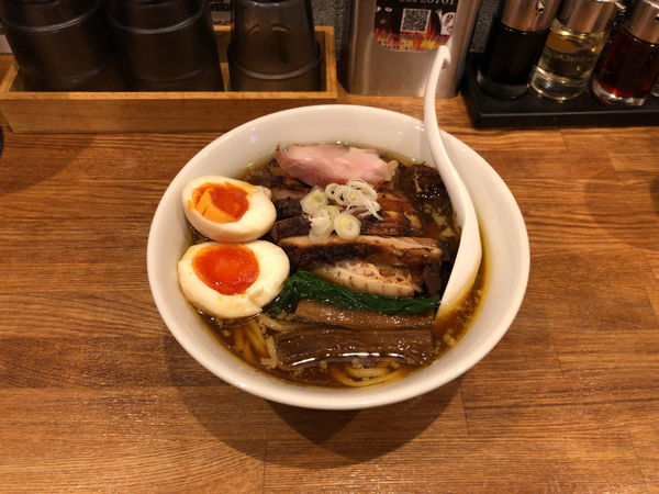 「チャーシュー醤油らぁめん」@麺処 青野の写真