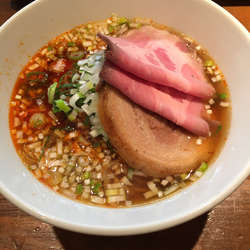 台湾らーめん 780円＋肉増し１枚