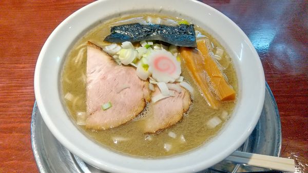 「煮干らーめん（醤油）800円」@らーめん 惠本将裕の写真