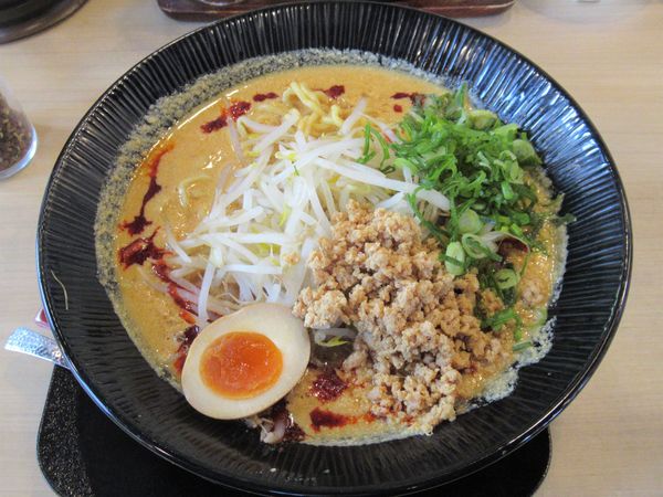 「濃厚担々麺（880円）」@五穀みそらーめん 味噌屋蔵之介 東大和店の写真