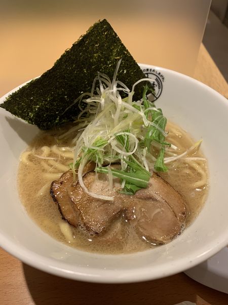 「あご塩ラーメン 820円」@むぎくらべの写真