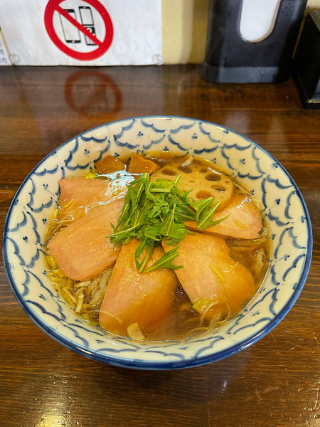 「燻しチャーシュー（1000円）」@醤油ラーメン専門店 一仁の写真