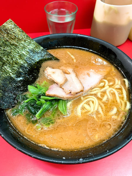 「ラーメン」@ラーメン杉田家の写真