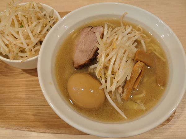 「味噌ラーメン(小)+野菜+味玉(950円)」@麺屋 幸生の写真