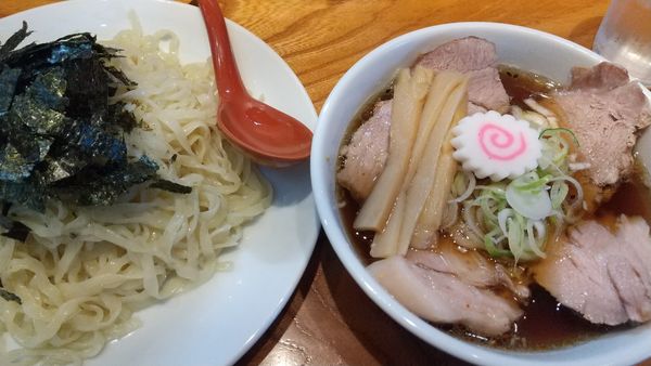 「チャーざる」@神田らぁめん 悠 HARUKAの写真