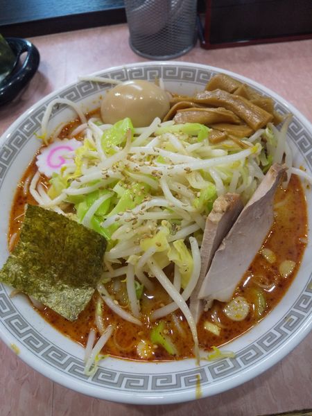 「中華そば(小)700円野菜120円担々変更50円(麺カタメ)」@所沢大勝軒の写真