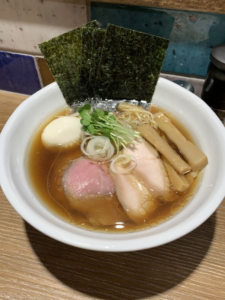 「特製中華そば(醤油)1050円」@中華そば やま福の写真