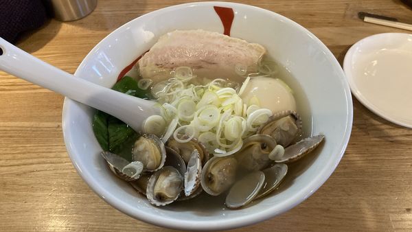 「あさり潮ラーメン」@らーめん 月の兎影の写真