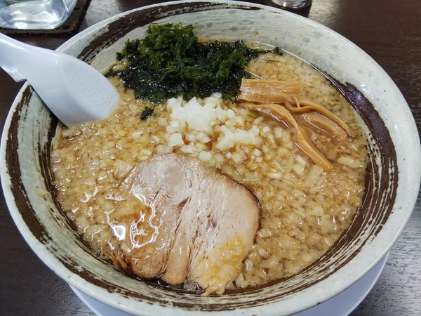 「【限定】背脂醤油ラーメン　※背脂：多め」@麺や てっちんの写真