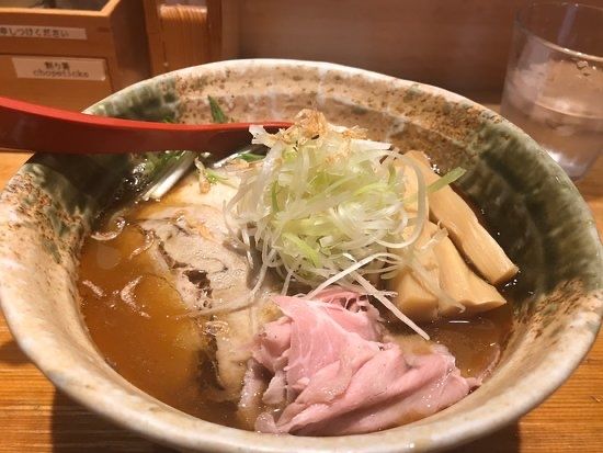 「あご塩らーめん」@焼きあご塩らー麺 たかはし 新宿本店の写真
