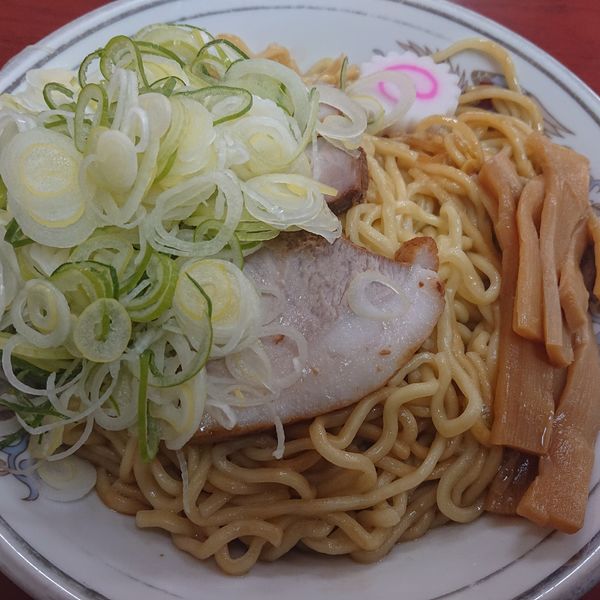 「油そば大800円、ネギ盛100円」@珍々亭の写真