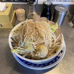 塩ラーメン　チャーシュー（ニンニク、アブラ）