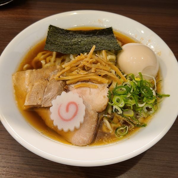 「醤油味玉らーめん(大盛)¥920」@麺や 河野の写真