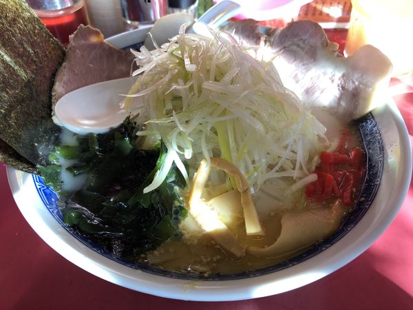 「とんこつネギらーめん」@さつまっ子 下新城店の写真