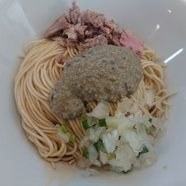 「ワンタン醤油そば950円、牡蠣和え玉350円」@中華そばイデタの写真