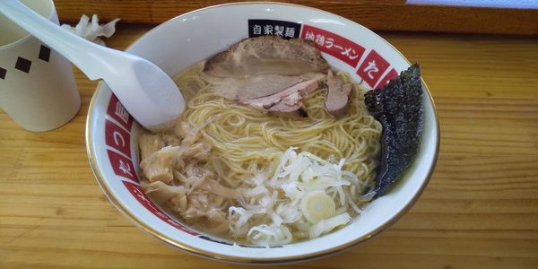 「塩ラーメン」@地鶏ラーメン たつ屋の写真