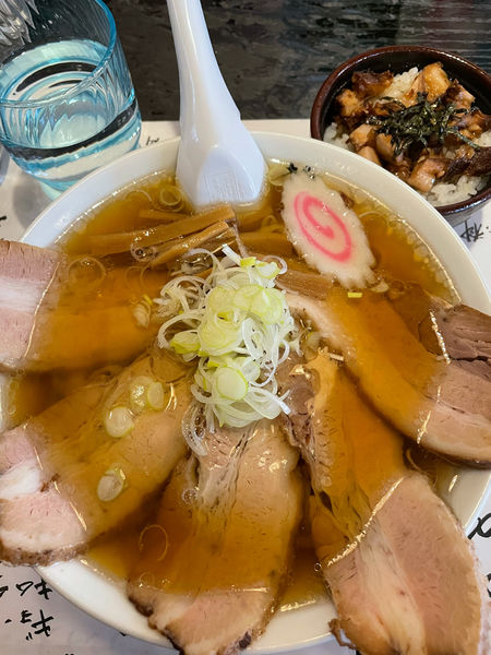 「チャーシュー麺＆ミニチャーシュー丼」@さのらーめん しんざんの写真