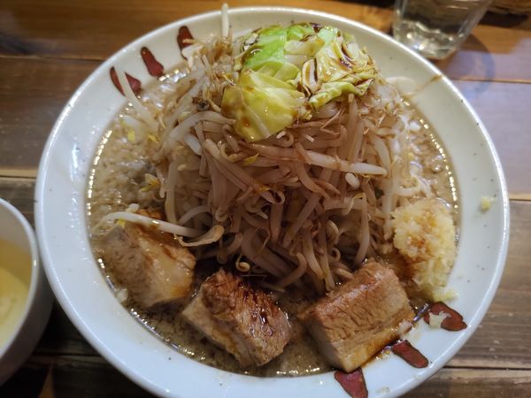 「醤油」@JIRO & MAZESOBA 奨の写真