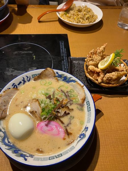 「特製とんこつラーメン」@やぐらラーメン 岩出店の写真