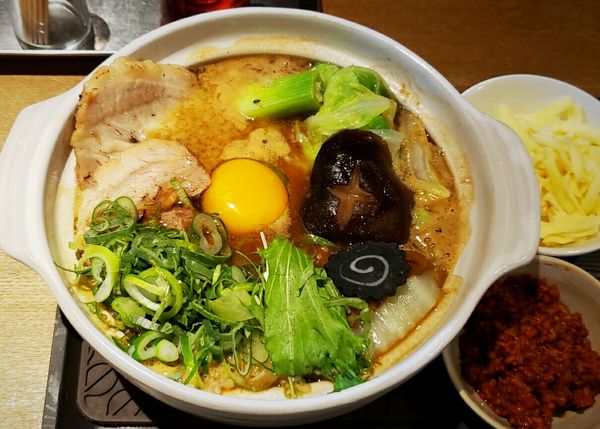 「【限定】冬のあったか下妻物語鍋  1,050円」@Dragon Noodle's ドラゴンラーメンの写真