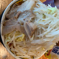 辛ラーメン大　800円