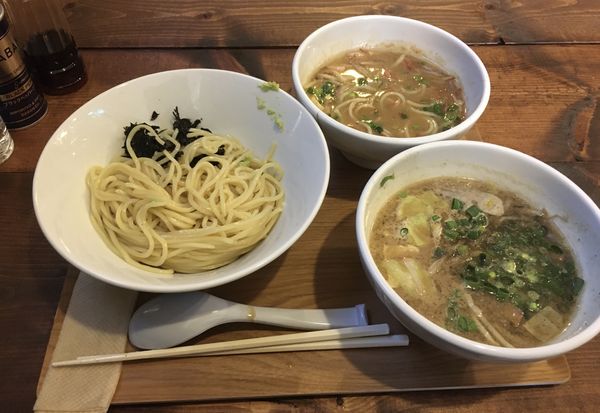 「正油つけめん(大盛850¥)」@ニチハンメラの写真