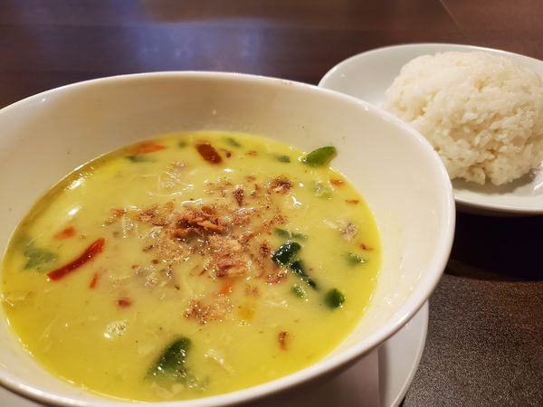 「GULAI AYAM＋Nasi putih」@チンタ ジャワ カフェ 横浜店の写真
