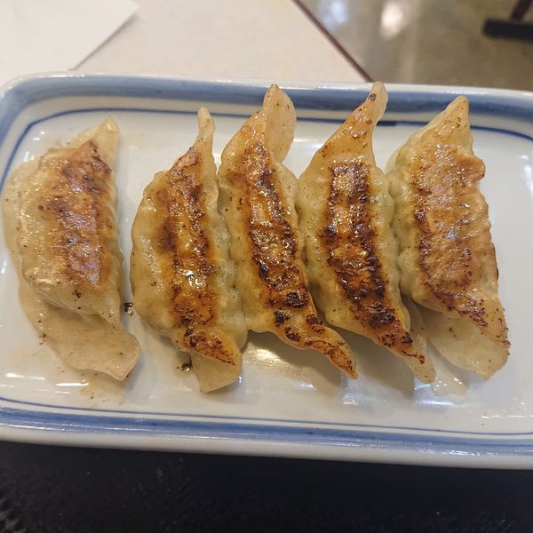 「ちゃんぽん餃子5個セット759円」@長崎ちゃんぽん リンガーハット 三鷹新川店の写真