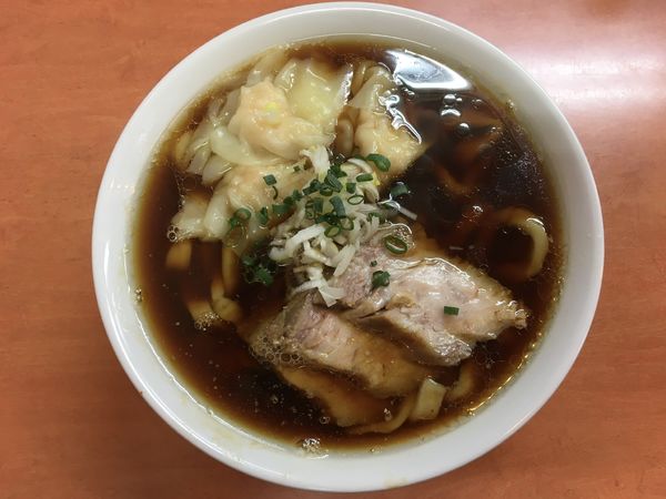 「海老ワンタンメン 濃口＋カンビール」@日陰の写真