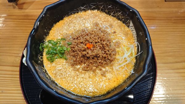 「坦々麺　８５０円」@豆でっぽうの写真