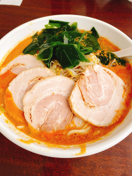 「ゴマ塩チャーシューらーめん」@手打ちらーめん 金龍の写真