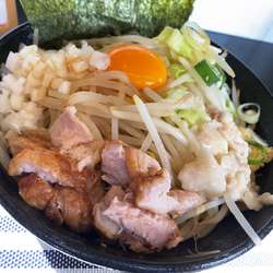 背脂煮干し油そば