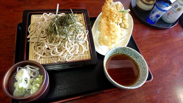 「特上エビ天ざる　1,600円」@ともえ川の写真