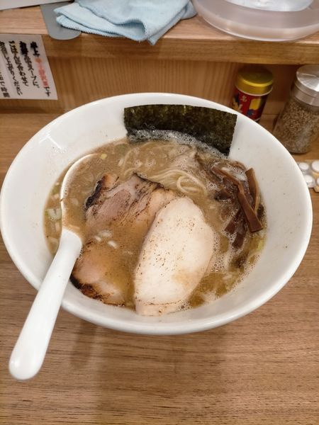 「濃口中華そば」@下町中華そば すずめ食堂の写真