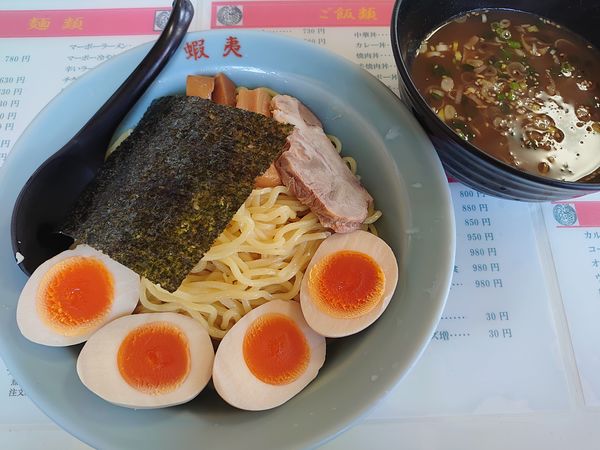 「つけ麺(醤油)+味玉(900円)」@三代目 蝦夷 坂戸にっさい店の写真