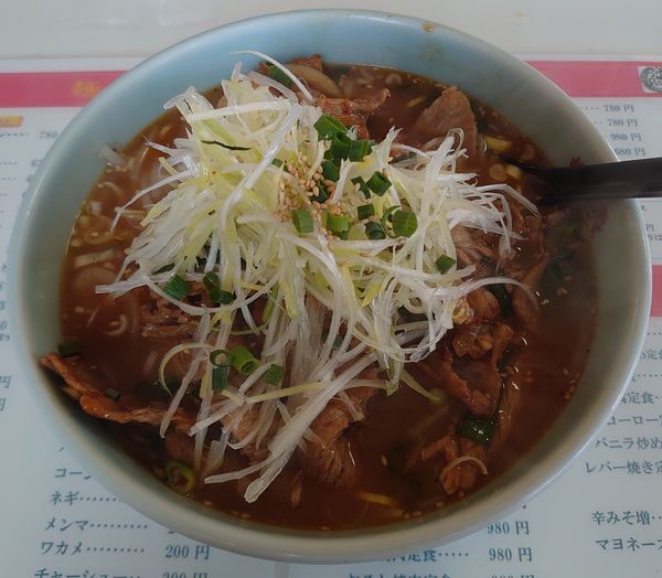 「スタミナ焼肉ラーメン(880円)」@三代目 蝦夷 坂戸にっさい店の写真