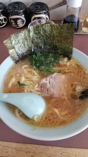 「ラーメン（並）」@本牧家 本店の写真