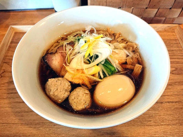 「特製中華そば」@中華蕎麦 はざまの写真