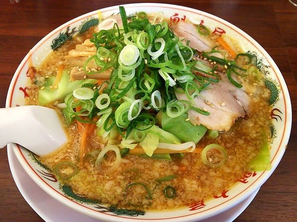 「みそ野菜ラーメン」@ラーメン魁力屋 藤沢石川店の写真