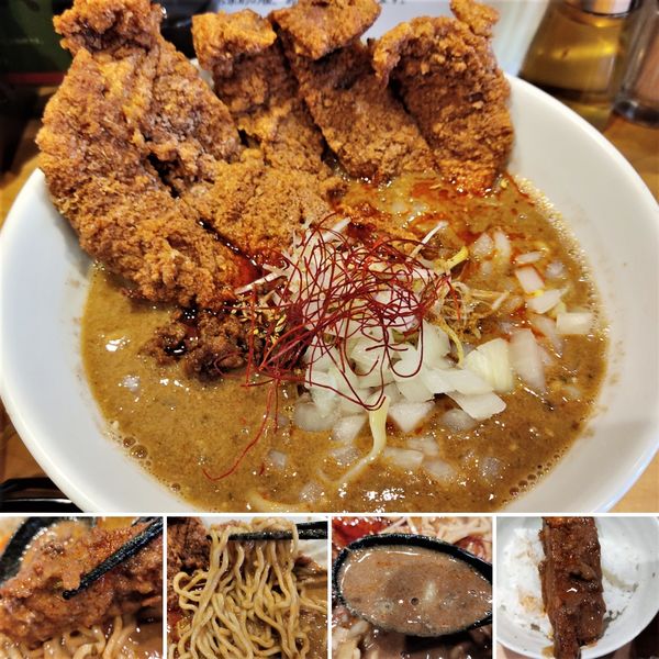 「排骨咖喱担々麺＋小ライス＝1330円」@赤い鯨 人形町店の写真