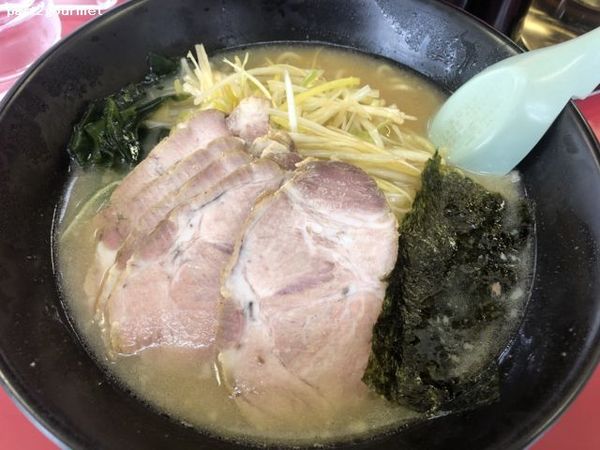 「ネギチャーシュー麺 並盛 (900円)」@ニューラーメンショップ 亀成店の写真