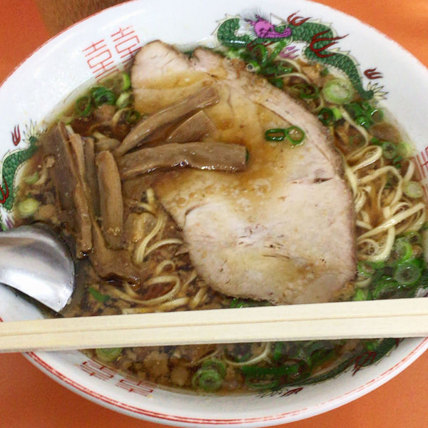 「中華そば」@朱華楼 東深津店の写真