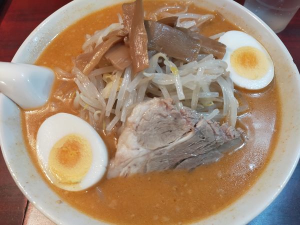 「辛味噌」@ビックラーメン 虎ノ門店の写真