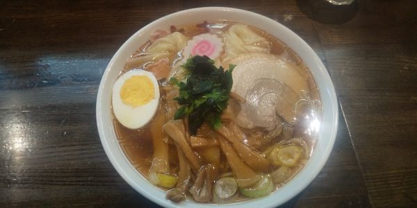 「ワンタン麺」@中華そば 光来の写真